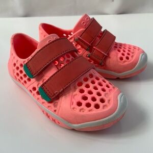 PLAE Little Kids Coral Pink Mimo Water Shoes Double Velcro Size 11